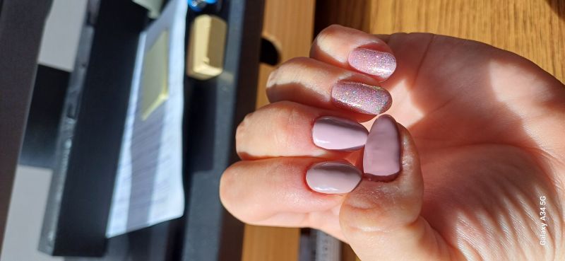 Anna, Uszew Anna, Uszew