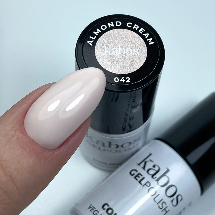 Lakier hybrydowy - Kabos GelPolish 042 Almond Cream 5ml