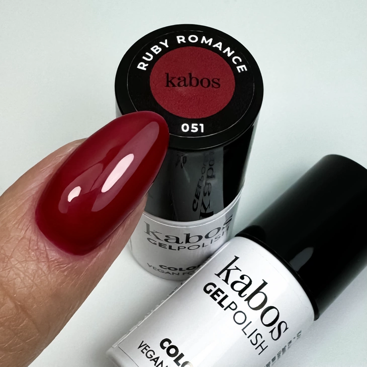 Lakier hybrydowy - Kabos GelPolish 051 Ruby Romance 5ml