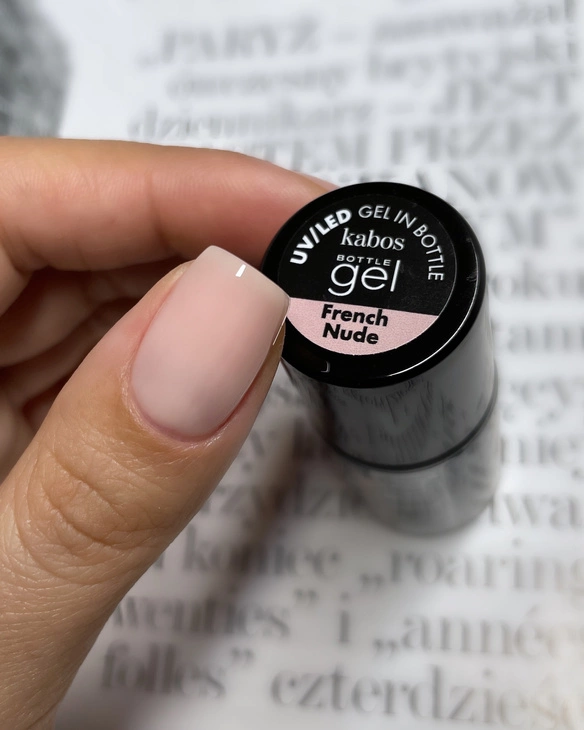 Kabos Gel In Bottle French Nude – 2w1 Żel w butelce 8ml |-40% z kodem INBOTTLE40