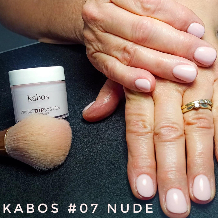 Proszek do manicure tytanowego - Kabos Magic Dip System 07 Nude 20g